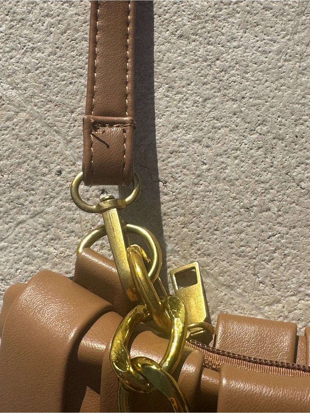 Superdown Woven Faux Leather Crossbody Bag Camel Brown Gold Chain - Picture 3 of 5